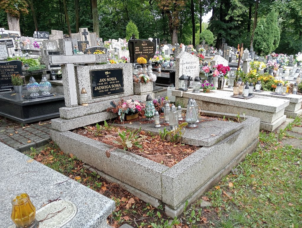 Grób Jadwiga Sowa