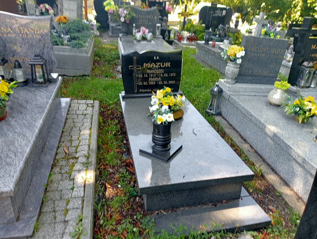 Grób Jerzy Popławski